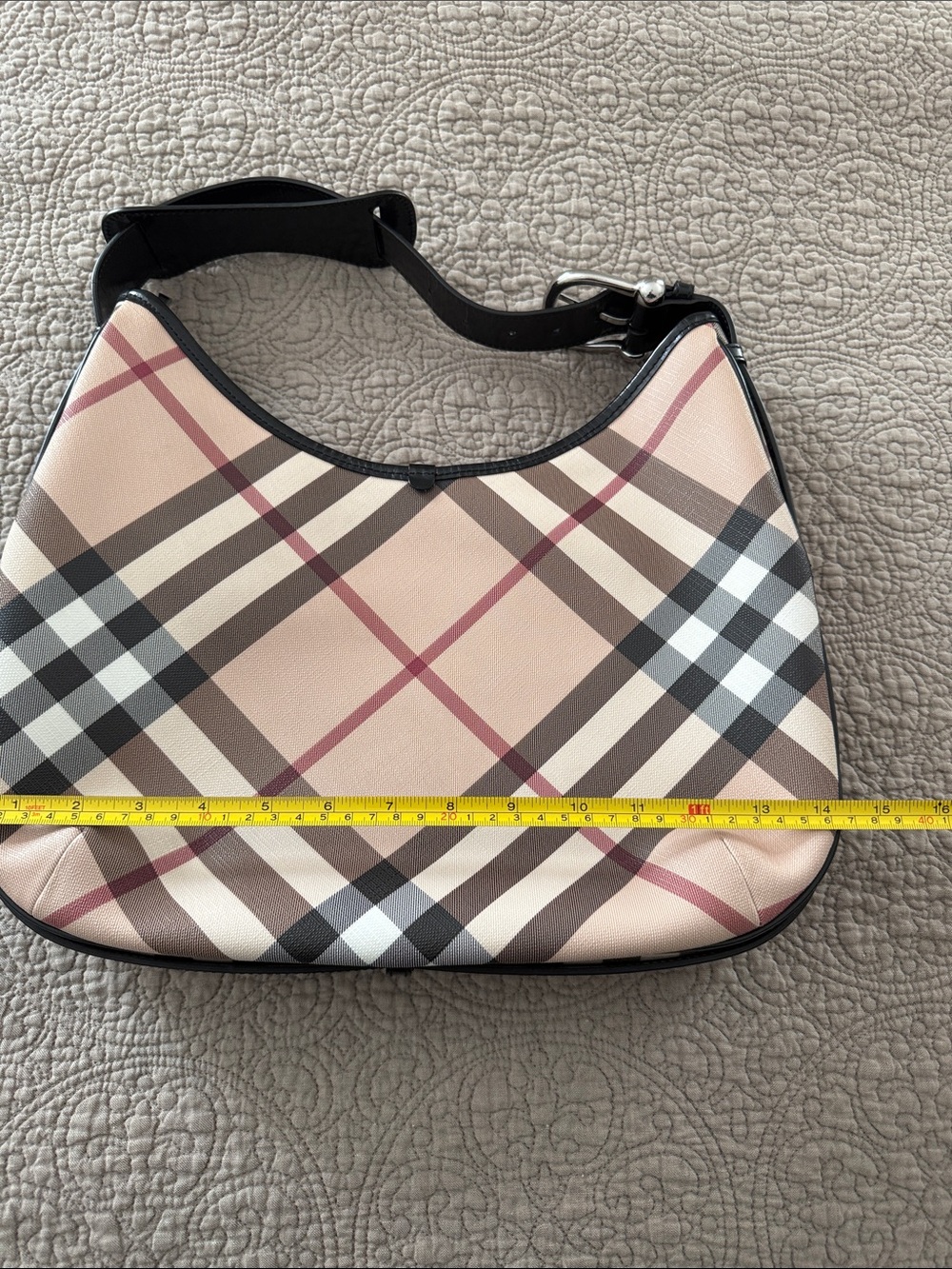 Burberry Beige  Check Shoulder Bag with Black Trim - Picture 11 of 12